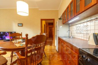 3-комн.кв., 75 м², этаж 3