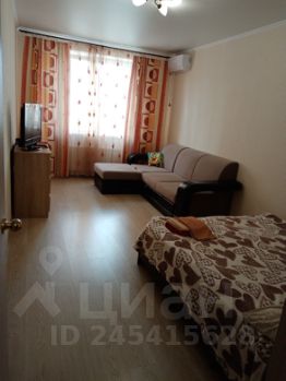 1-комн. кв 43 м2, 2/20 эт
