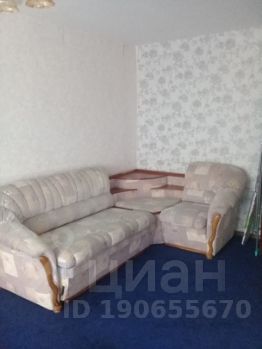 2-комн.кв., 42 м², этаж 3