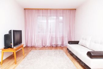 2-комн.кв., 60 м², этаж 3