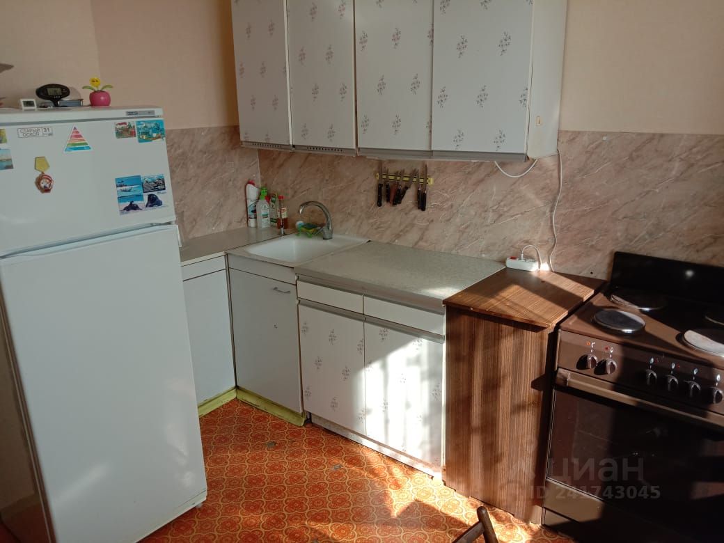 Снять двухкомнатную квартиру 54м² Соловьиный проезд, 6, Москва, ЮЗАО, р ...