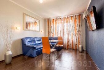 2-комн.кв., 60 м², этаж 3