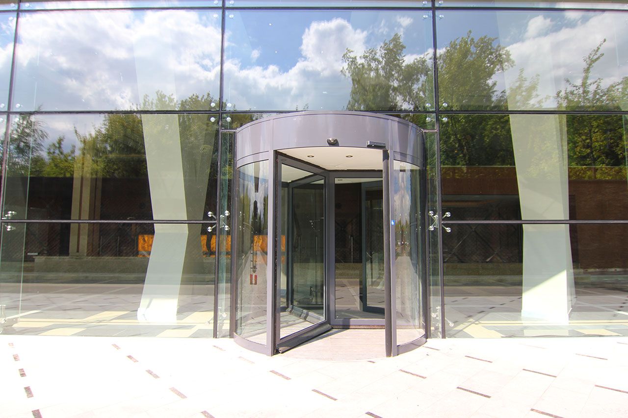 продажа помещений в БЦ Victory Park Plaza (Виктори Парк Плаза)