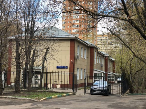 Отдельно стоящее здание на ул. Зои и Александра Космодемьянских, 34с3