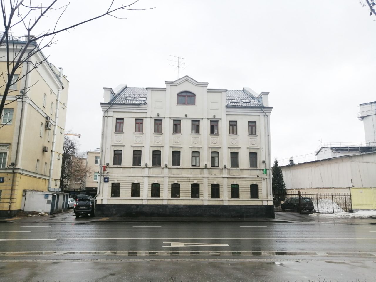 аренда помещений в БЦ на ул. Люсиновская, 15