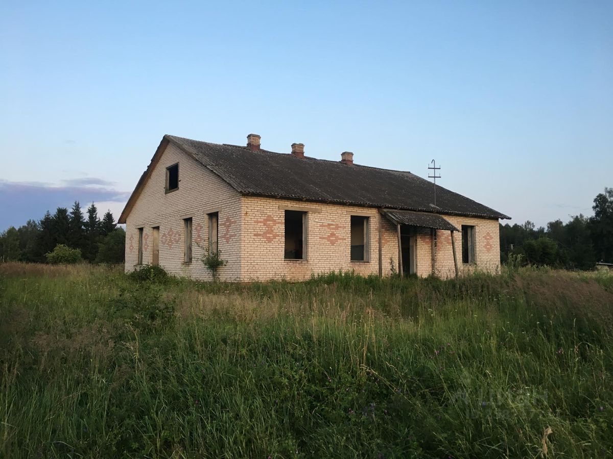 Купить загородную недвижимость в деревне Стречно Пушкиногорского района,  продажа загородной недвижимости - база объявлений Циан. Найдено 3 объявления