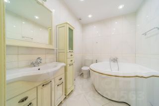 3-комн.кв., 94 м², этаж 13