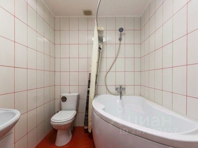 1-комн., 65 м², 1/1 этаж