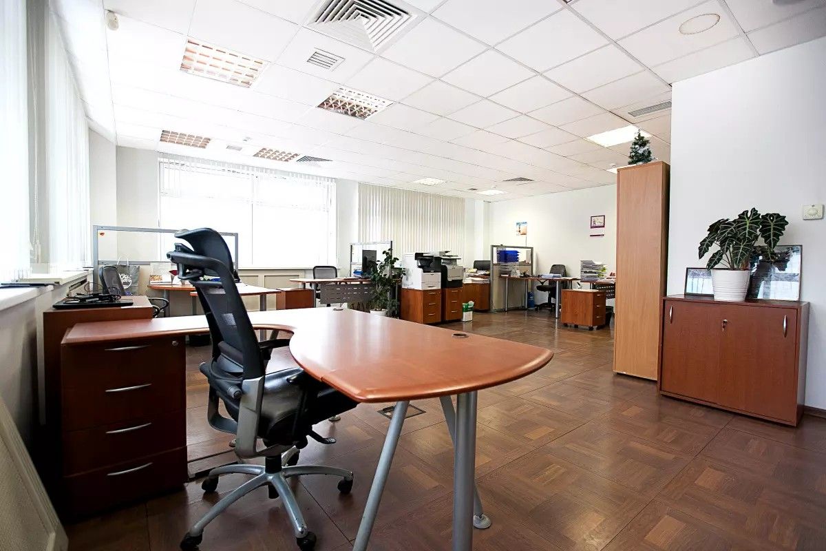 Бизнес Центр Лесная