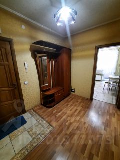 2-комн.кв., 60 м², этаж 3