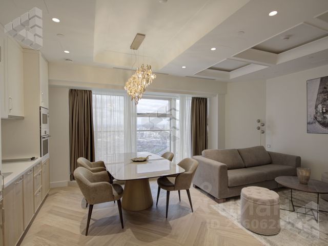 2-комн. апарт., 94,6 м², 58/75 этаж