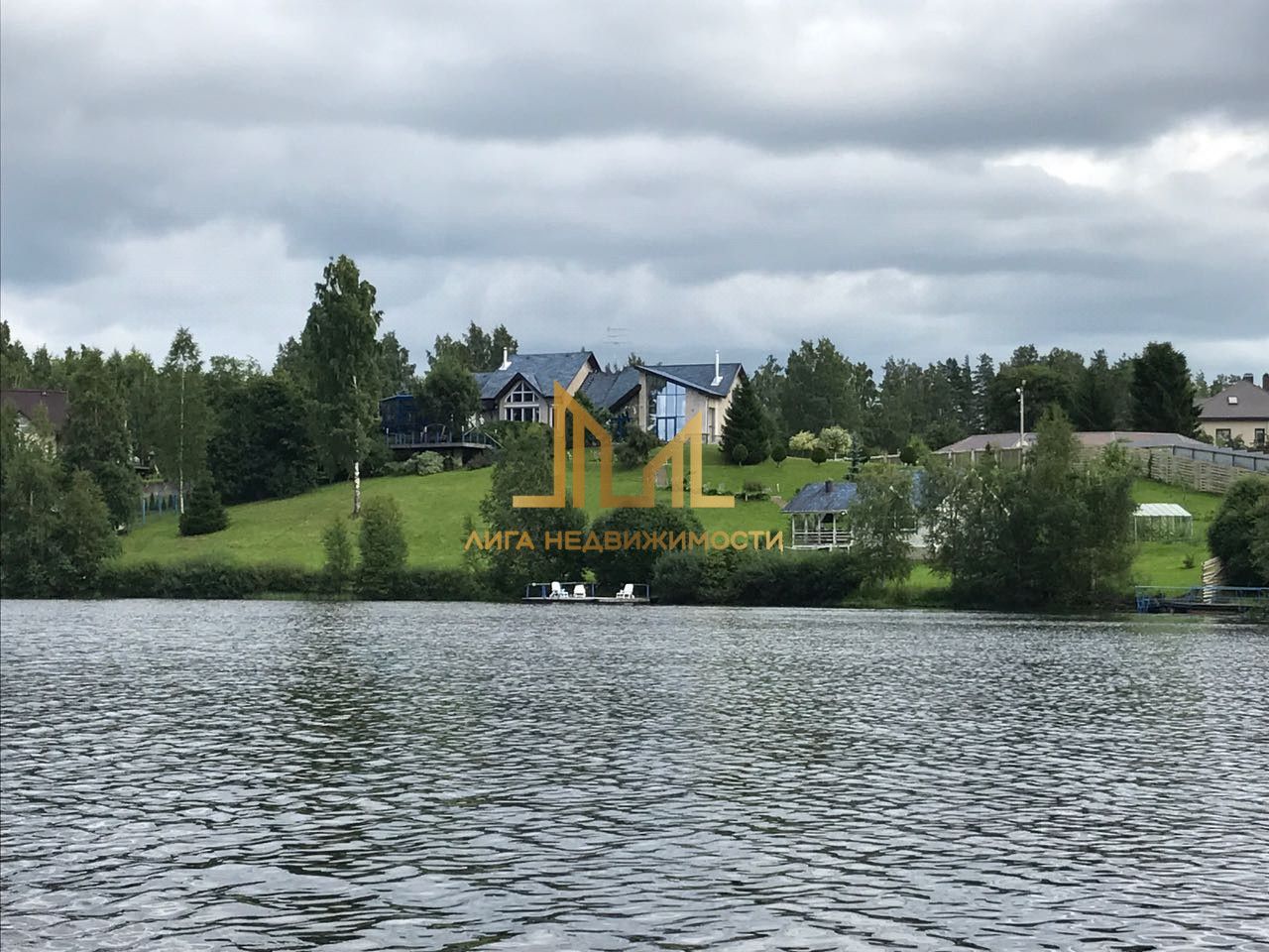 Купить загородную недвижимость на улице Нежности в поселке Новое Токсово в  городском поселении Токсовское, продажа загородной недвижимости - база  объявлений Циан. Найдено 3 объявления