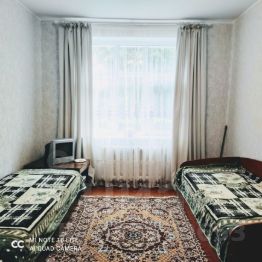 2-комн.кв., 37 м², этаж 1