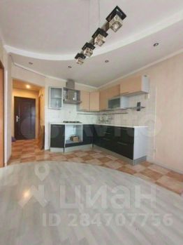 2-комн.кв., 76 м², этаж 9