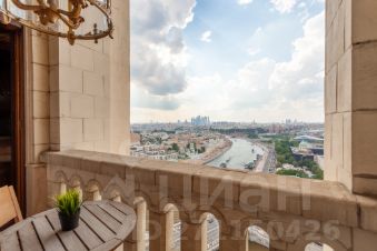 2-комн.апарт., 60 м², этаж 22