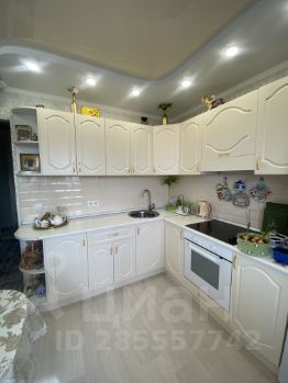 2-комн.кв., 48 м², этаж 18