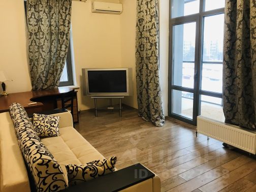 2-комн., 70 м², 4/10 этаж