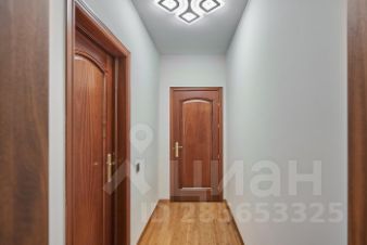 3-комн.кв., 187 м², этаж 4