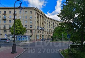 2-комн.кв., 84 м², этаж 3