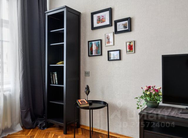 2-комн., 70 м², 4/5 этаж
