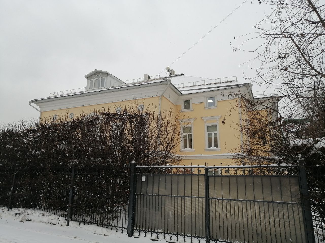 продажа помещений в БЦ на ул. Большая Полянка, 10с1