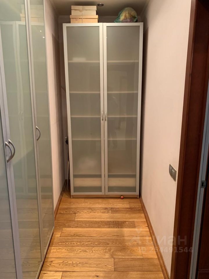 2-комнатная квартира, 70 м² — фото 3