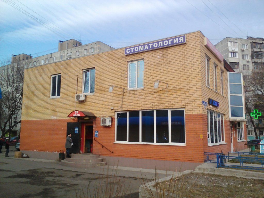 Торговом центре на ул. Митрофанова, 2Б