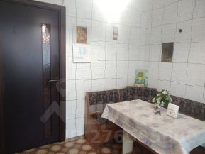 2-комн.кв., 61 м², этаж 4