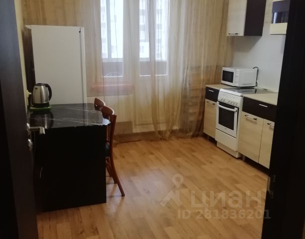 2-комн., 58 м², 8/10 этаж