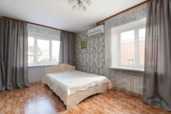 1-комн.кв., 38 м², этаж 3