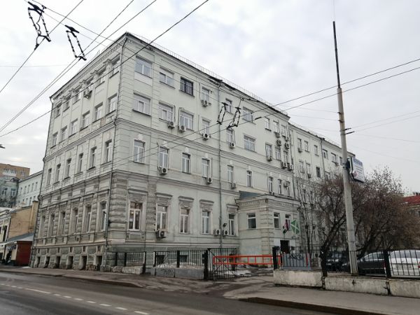 Офисное здание на ул. Новая Басманная, 23с1