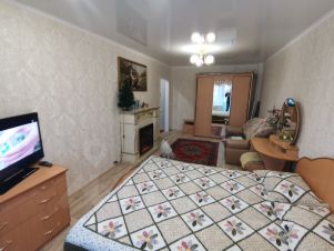 1-комн.кв., 32 м², этаж 3