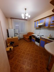 2-комн.кв., 60 м², этаж 4