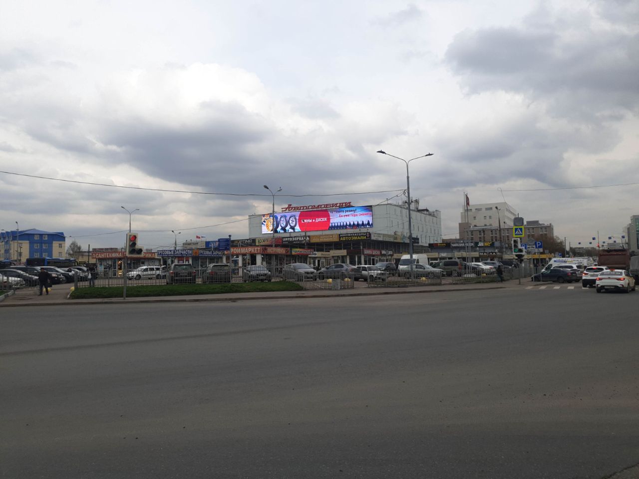аренда помещений в ТЦ на ул. Южнопортовая, 22с1