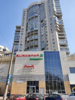 3-комн.кв., 100 м², этаж 7