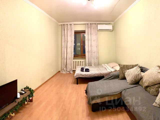 1-комн., 44 м², 8/9 этаж