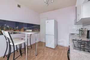 2-комн.кв., 65 м², этаж 6