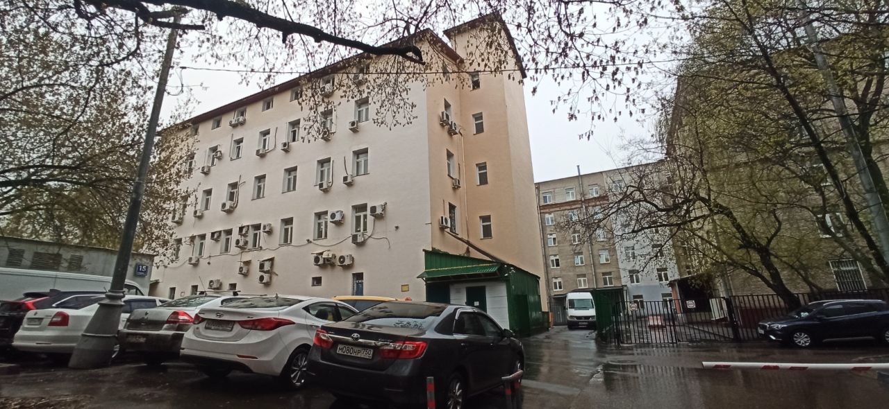 БЦ на ул. Азовская, 15А