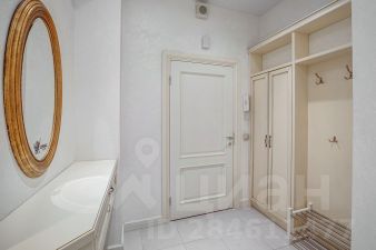 2-комн.кв., 76 м², этаж 4