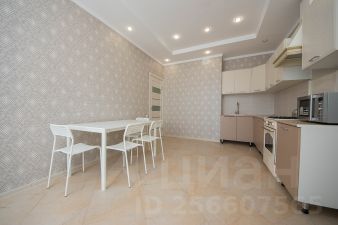 3-комн.кв., 92 м², этаж 3