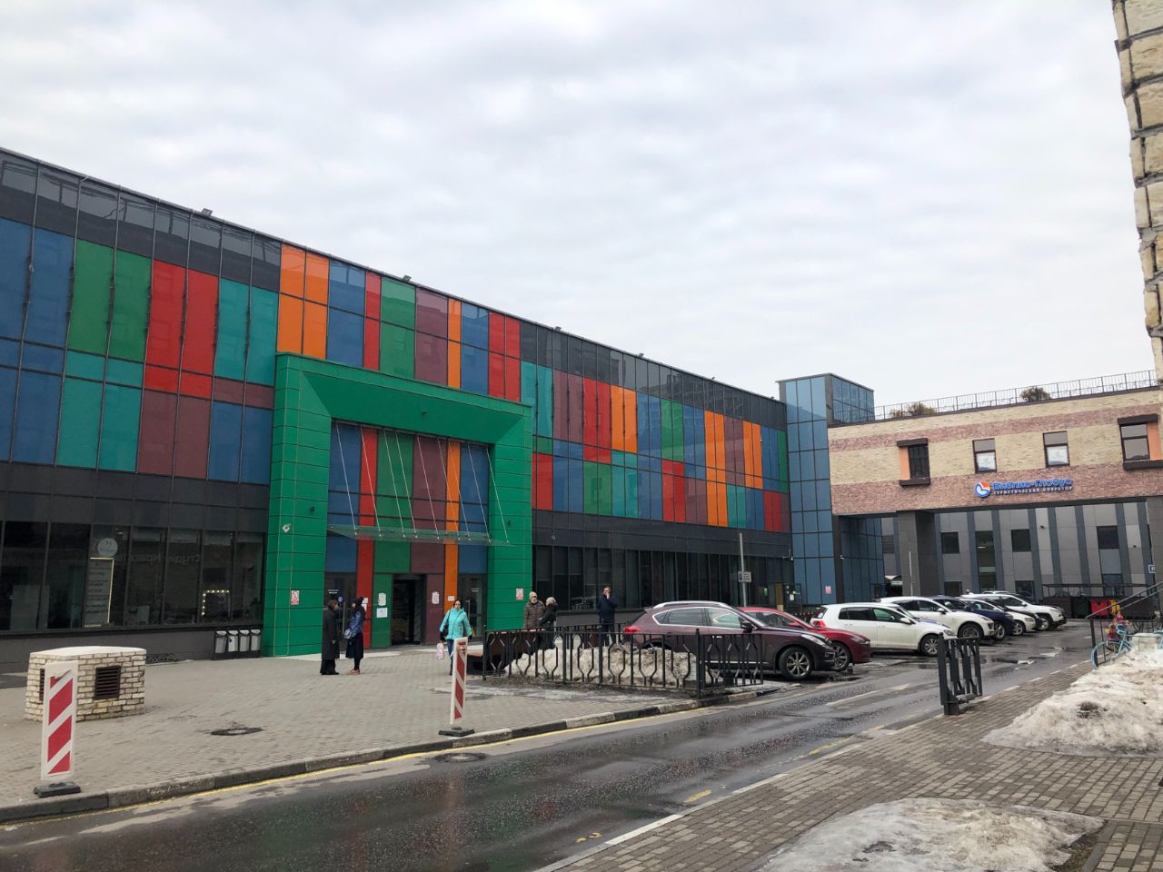 Торгово-развлекательном центре Baby store (Бэби cтор)