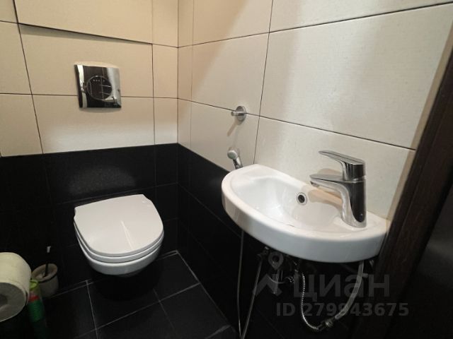 2-комн., 61 м², 13/17 этаж