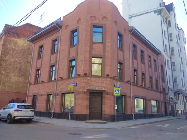 Особняк в Глазовском переулке, 1/1