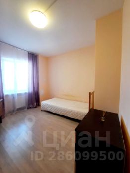 2-комн.кв., 80 м², этаж 17