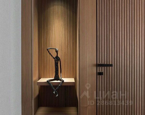 2-комн., 120 м², 44/85 этаж