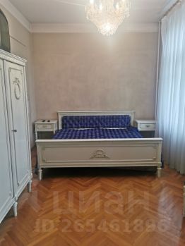 4-комн.кв., 98 м², этаж 4