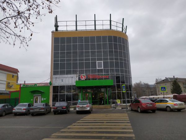 Торговый центр на ул. Пушкина, 2