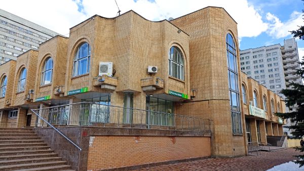 Административное здание на Лиственничной аллее, 2Д