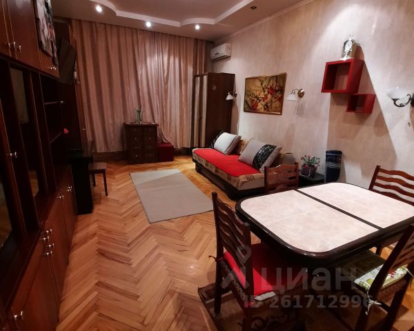 2-комн., 58 м², 2/5 этаж