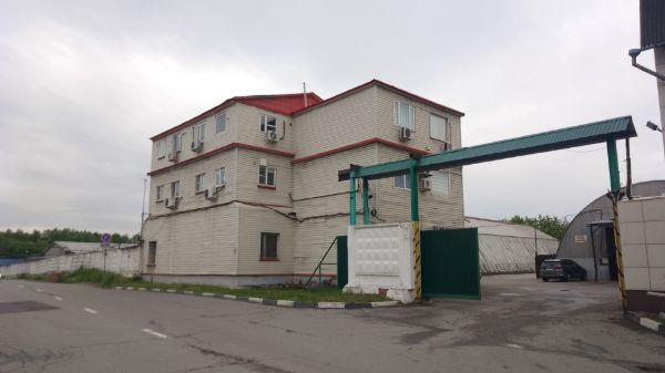 Отдельно стоящее здание на ул. Ферганская, 6с1